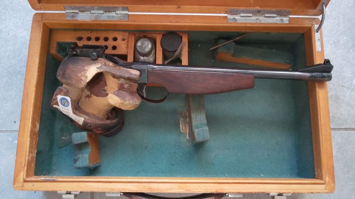 Pistola libera TOZ 35 cal. 22 lr - immagine 2