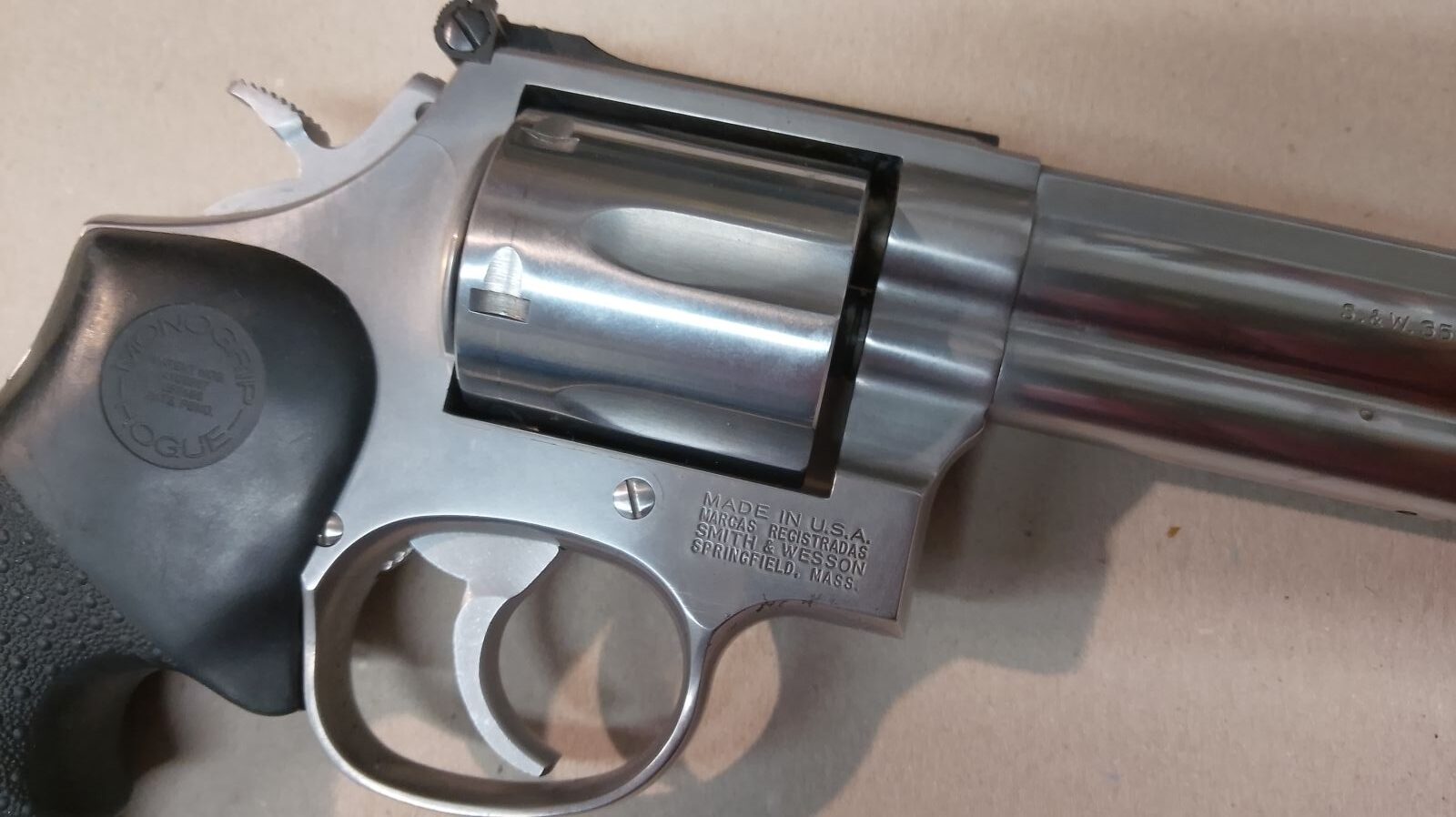 Revolver SMITH & WESSON 686 -3 Comp. cal. 357 - immagine 4