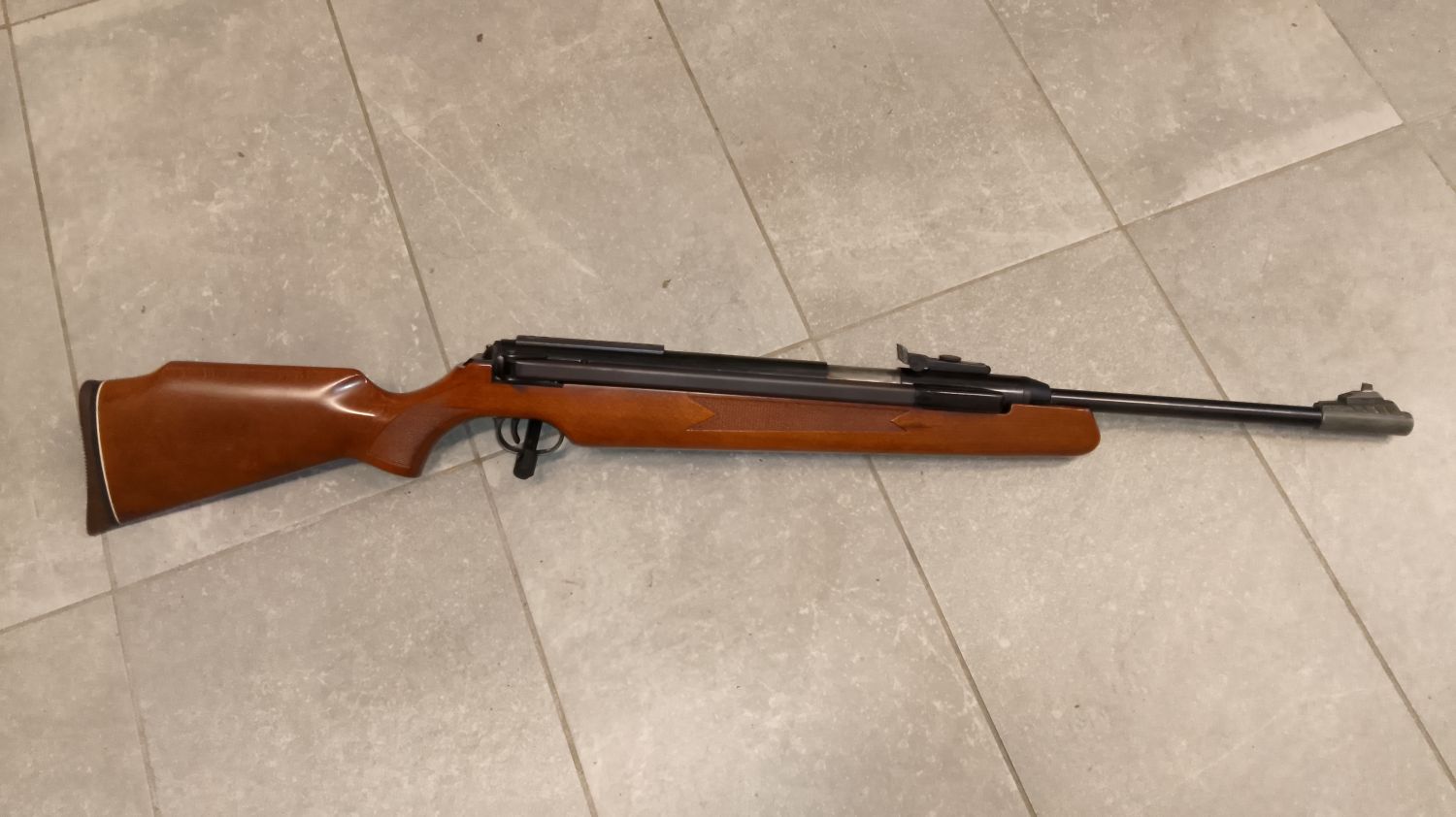 Carabina DIANA 54 Cal.4,5