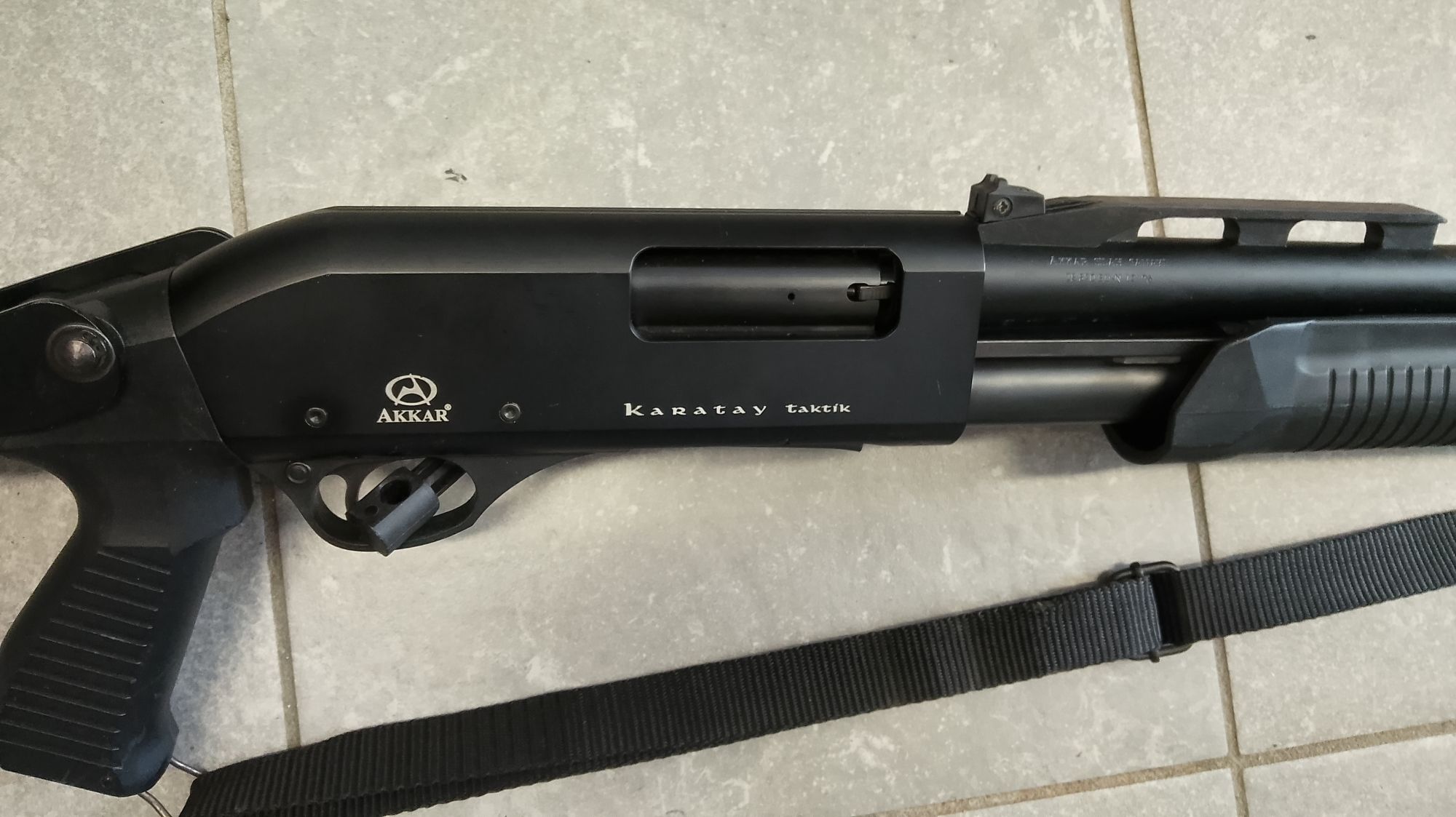 Fucile a pompa AKKAR cal. 12 mod. Karatay - immagine 5