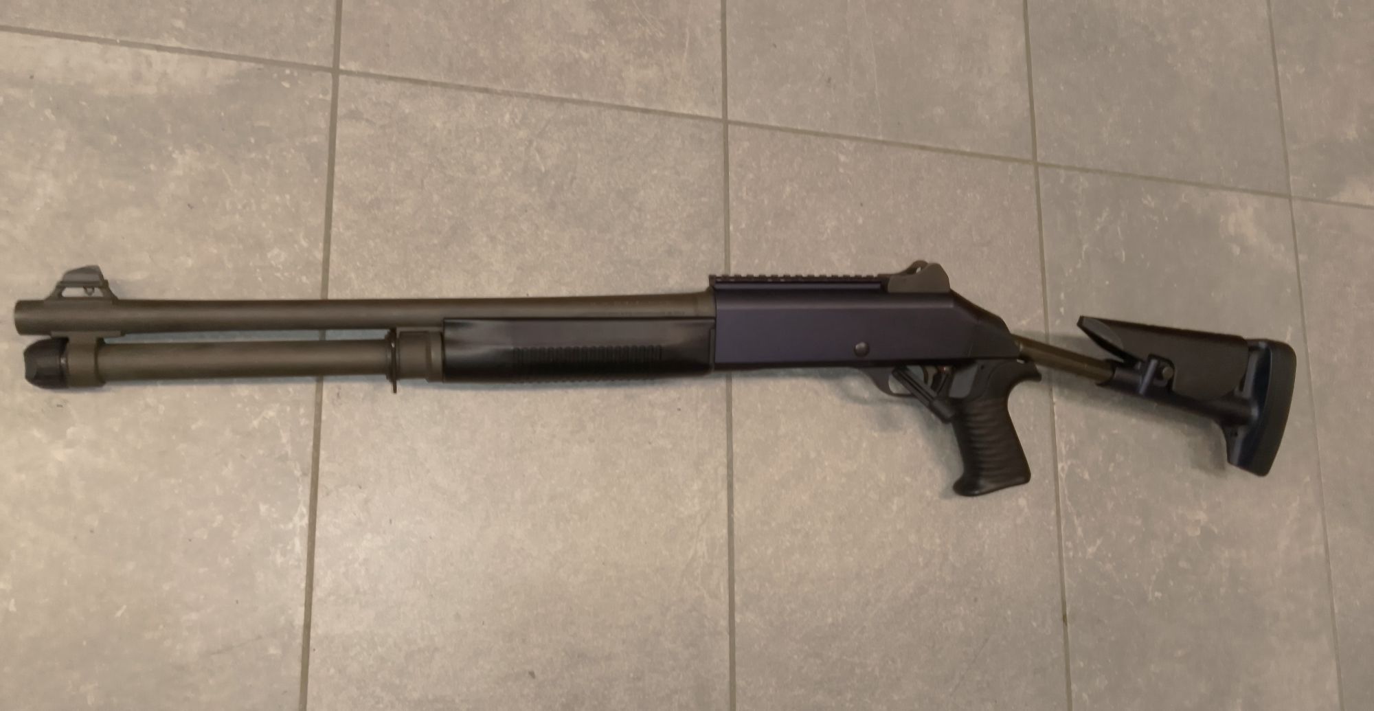 Fucile Semiautomatco BENELLI M4 cal. 12 - immagine 4